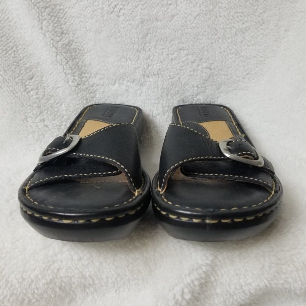 Born Sandals - Picture 2 of 6